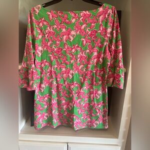 Lilly Pulitzer Top Tee Pink Floral Butterfly Womens  L